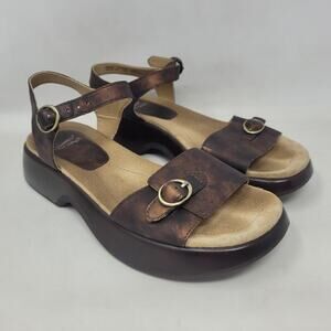 Dansko Sandals EU39 US8.5 Dark Bronze Leather Lynnie Platform Ankle Strap